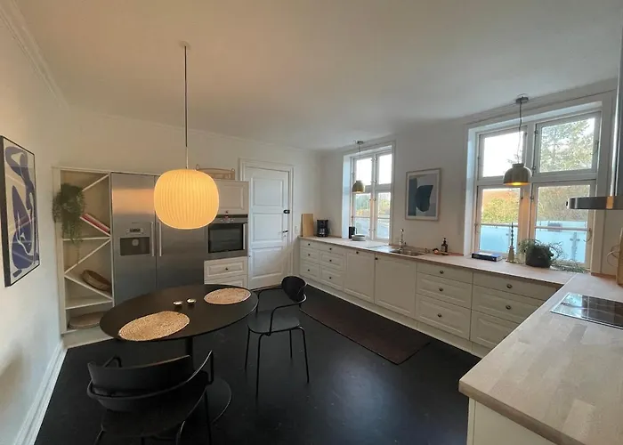 Modern Scandinavian In Centre *