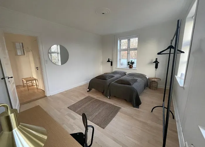 Modern Scandinavian In Centre Appartement